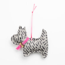 Load image into Gallery viewer, Wee Duggie Dugs