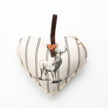 Load image into Gallery viewer, Steve Stag Natural hearts